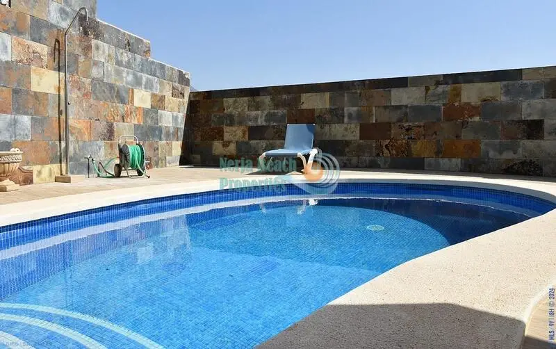 Adosado 3 Dormitorios Nerja Vistas al Mar Piscina Privada