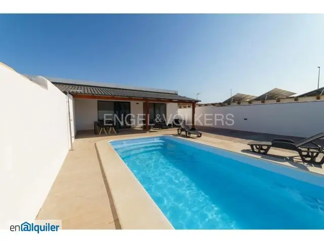 Alquiler Casa Piscina Pelagatos Chiclana