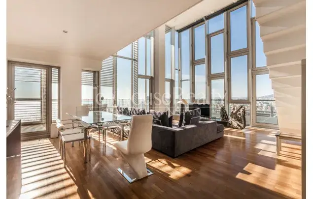 Alquiler Dúplex 3 Dormitorios 180m² Diagonal Mar Barcelona