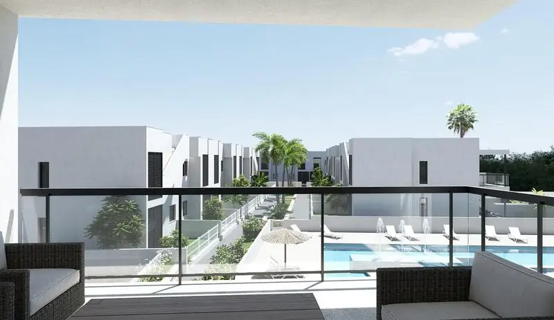Apartamentos en Torre de la Horadada cerca de la playa