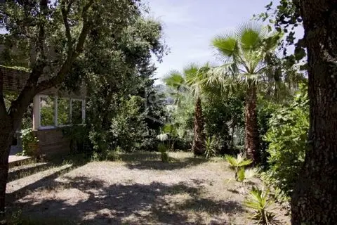 Casa familiar en Cabrils 6 dormitorios cerca de Barcelona