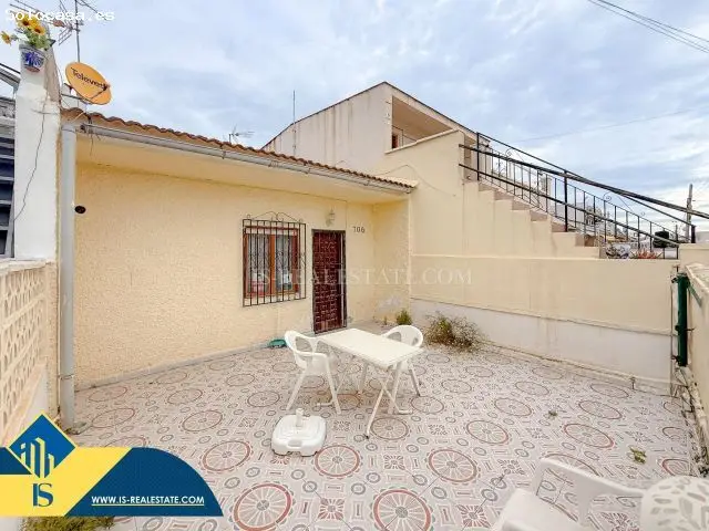 Bungalow en Venta Torrevieja Torretas 2 Dormitorios