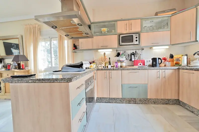 Chalet en Venta en Mijas Costa con Vistas al Mar