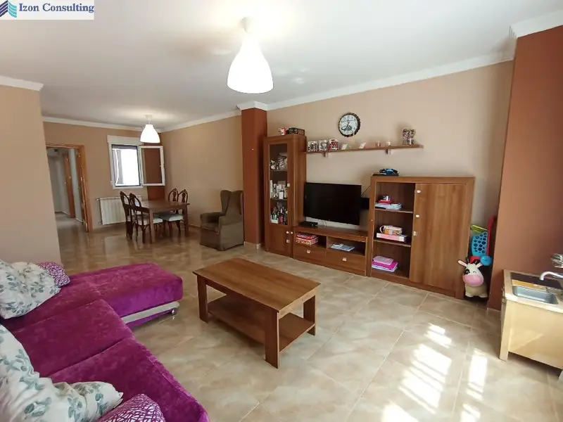Venta Piso con Calefacci
ón en Centro Villarrobledo