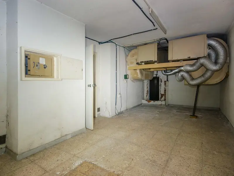 Local de 321 m² en venta, Bcn-sant Marti (Barcelona) - Servihabitat