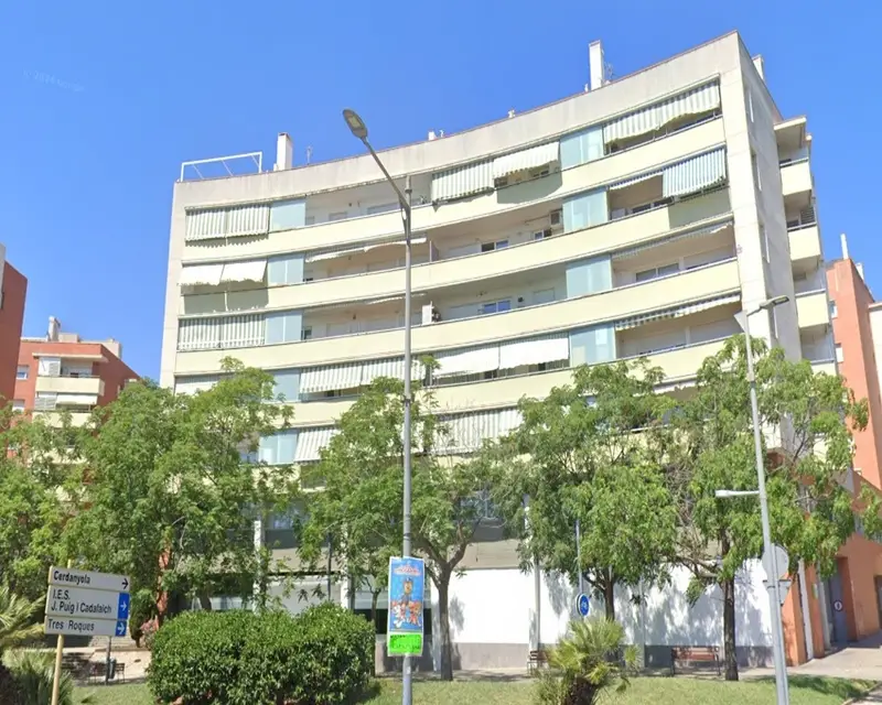 Local en Venta Mataro 84m2 Calle Irlanda