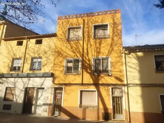 Edificio Tres Alturas Almansa Para Reformar