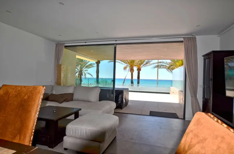 Apartamento en Playa de Palma Mallorca Primera Linea de Mar