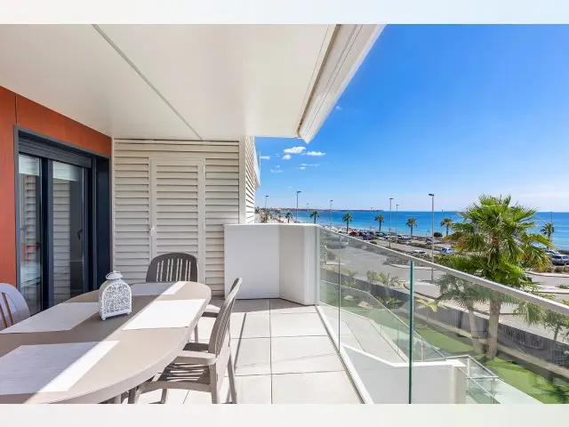 Apartamento en Venta Pilar de la Horadada Primera Linea de Playa
