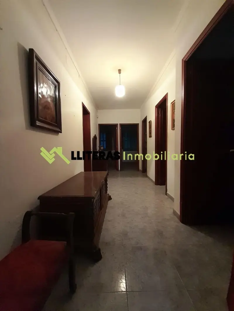 Chalet en venta en Llubí Mallorca para reformar