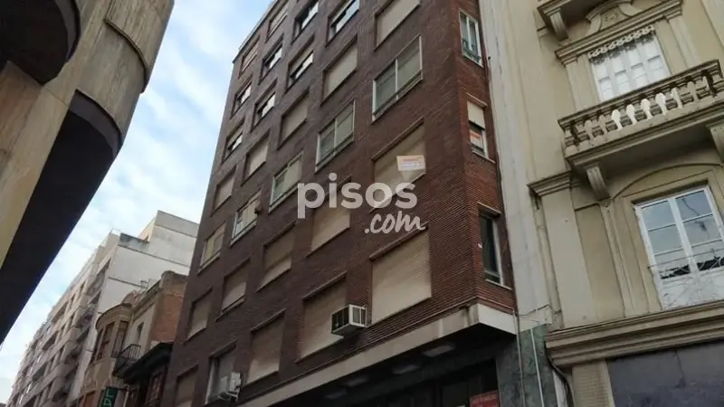 Piso en venta en Calle del Falcó, 4