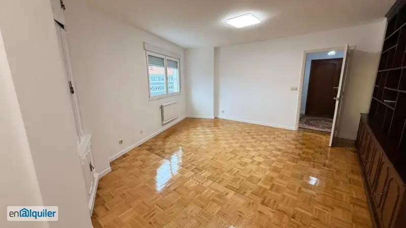 Alquiler Piso 85m2 Castiñeiriño 3 Habitaciones 2 Baños