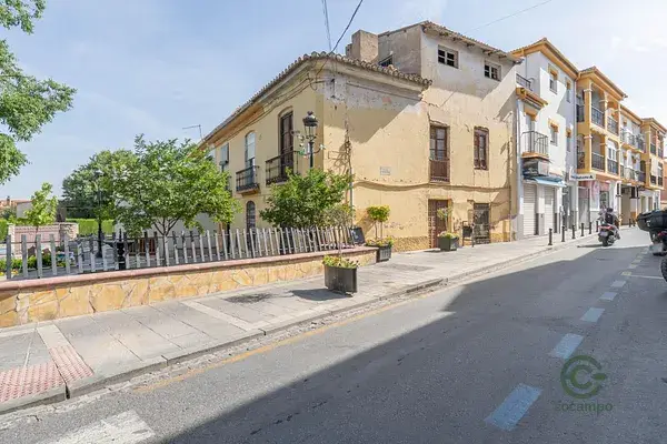 Casa a Reformar en Ogíjares 288m2 3 Plantas Céntrica