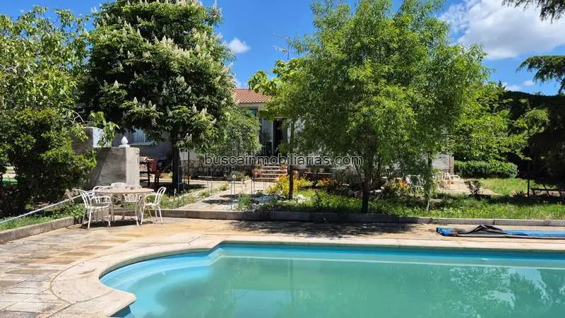 Chalet en Venta Nuevo Baztan Planta Unica Gran Garaje y Piscina