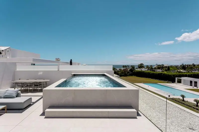 Villa de Lujo en la Milla de Oro de Marbella