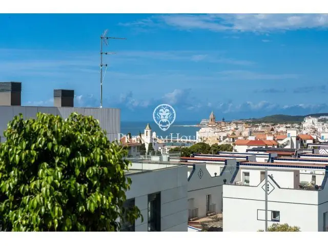 Atico de Diseno en Alquiler en Aiguadolç Sitges