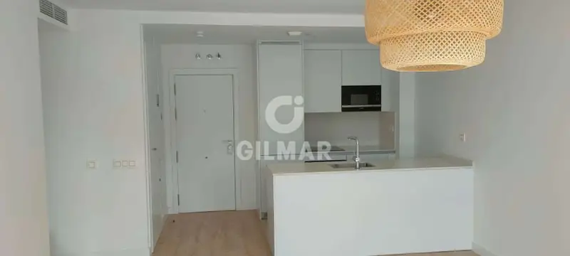 Piso en Alquiler en Torres de Martiricos Malaga