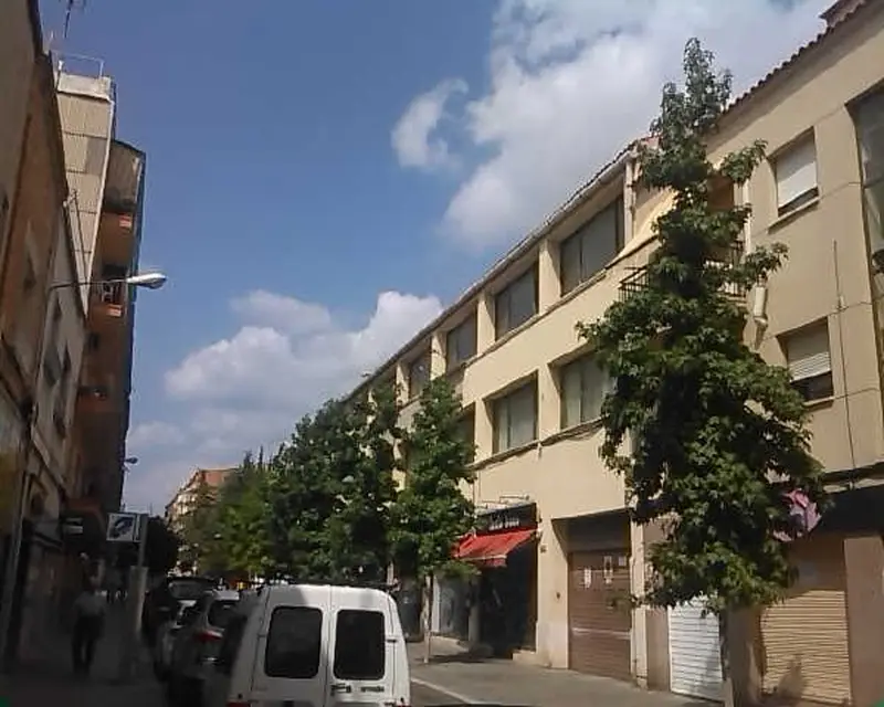 Piso 87 m2 3 habitaciones 2 baños Terrassa