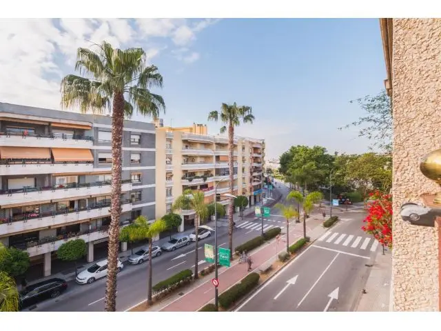 Vivienda 4 dormitorios 3 baños Jerez de la Frontera Calle Sevilla
