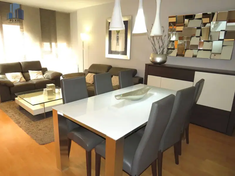 Piso en Venta en Centro Castellón 3 Dormitorios Garaje