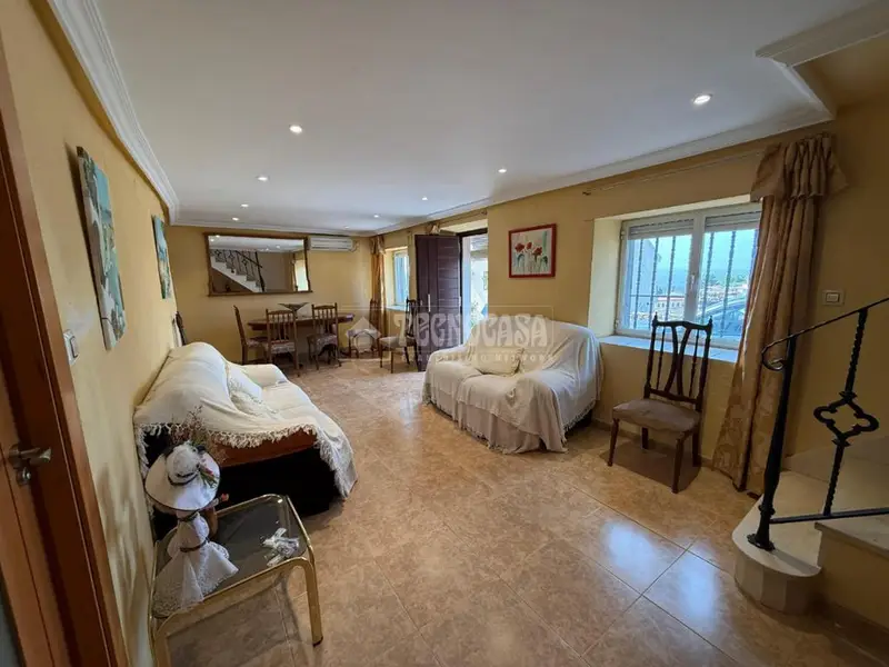 Casa en Venta en Vilches 3 Dormitorios Amueblada Patio Barbacoa