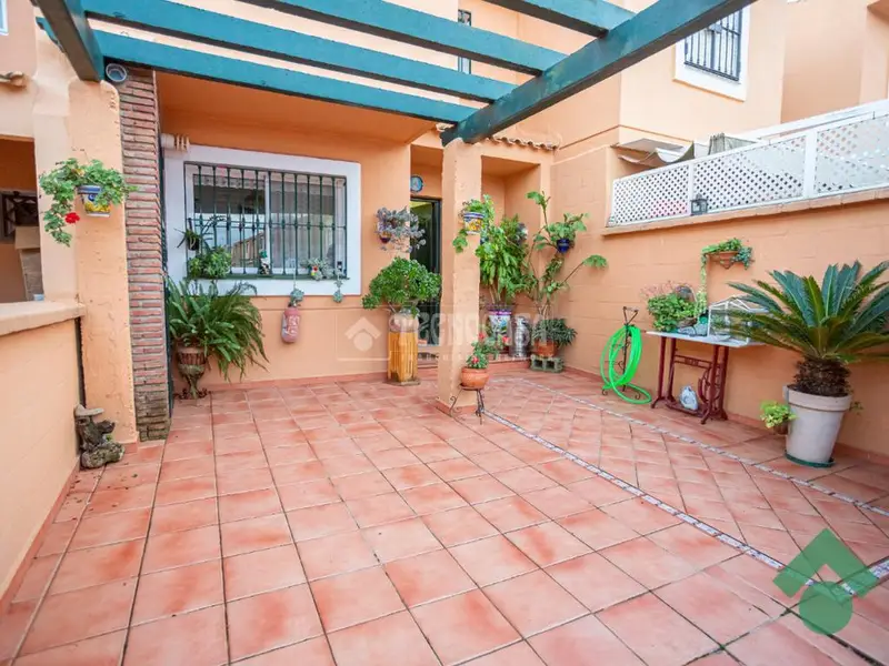 Casa en venta en C. Cielo