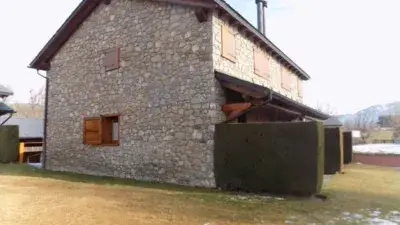Chalet en Venta Bellver de Cerdanya 3 Dormitorios Jardin