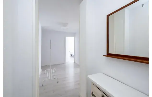 Apartamento 5 Dormitorios Granada Estudiantes Reformado
