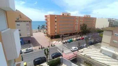 Piso en venta en Rincon de la Victoria cerca de la playa