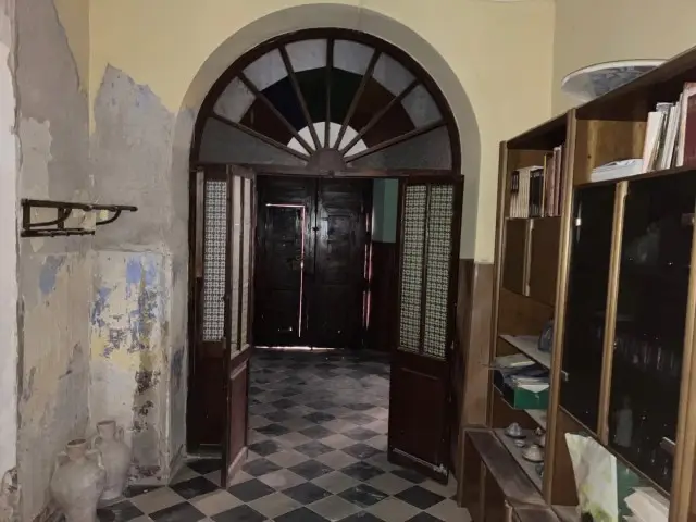 Casa de 6 Dormitorios en Ondara Centro