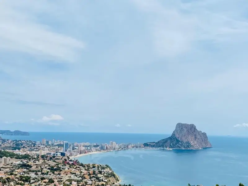 Villa de Lujo en Venta Maryvilla Calpe 4 Habitaciones Vistas al Mar