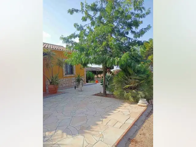 Cortijo con 10 Dormitorios en Venta Cuevas del Almanzora