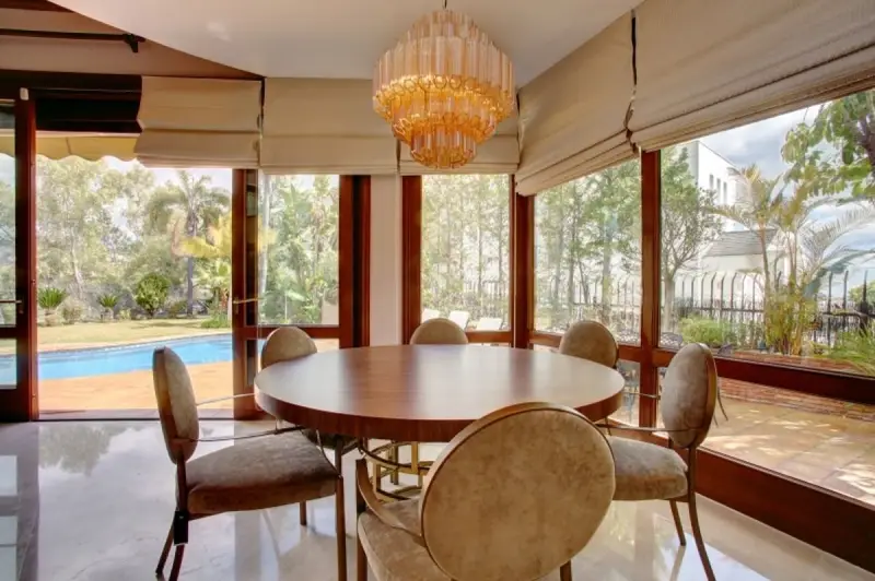 Chalet en Venta Benahavís 4 Dormitorios Piscina Privada