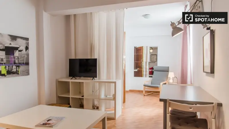 Apartamento 2 Dormitorios Benicalap Valencia