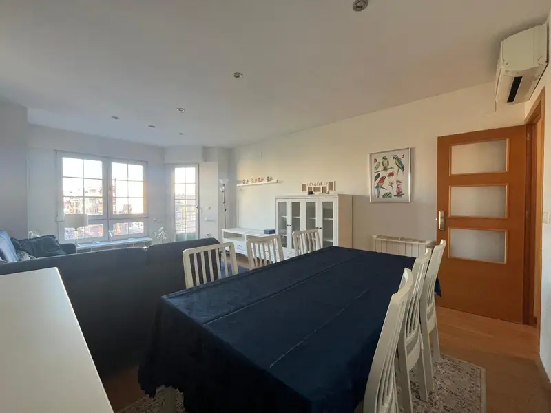 Apartamento 4 Dormitorios Torrevieja