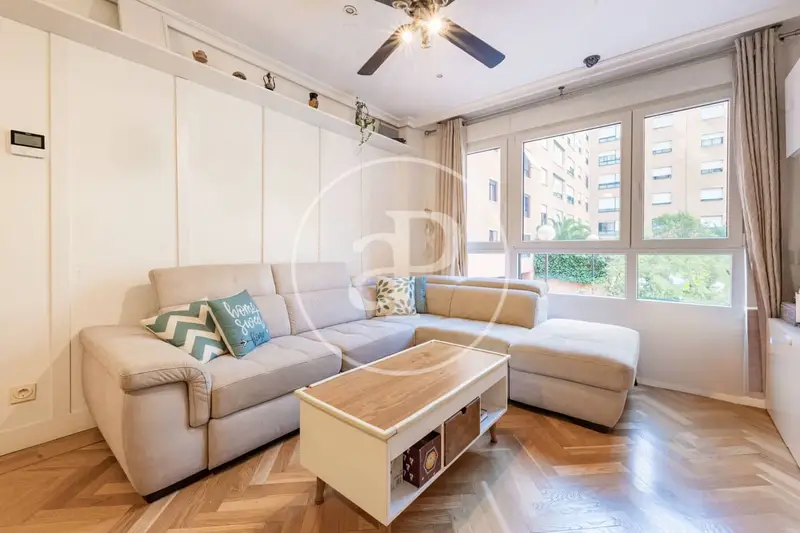 Apartamento en Pacifico Madrid 92m2 2 dormitorios reformado