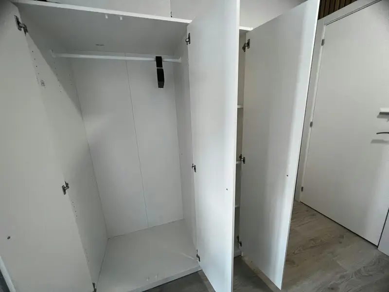 Habitacion amueblada Madrid Wifi incluida
