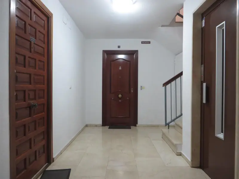 Venta Piso en Paseo de Victoria, Centro Córdoba - Ref: M201324