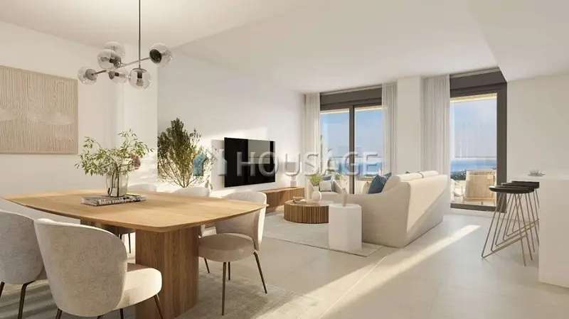 Piso en venta en Estepona con vistas al mar