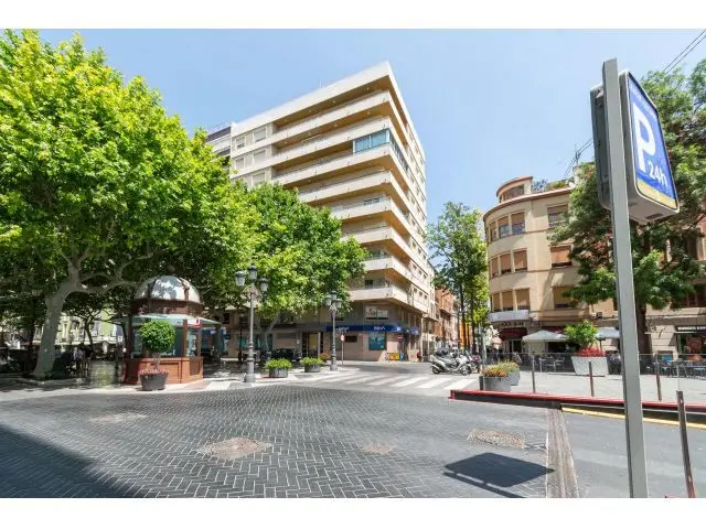 Piso en venta en el centro de Gandía 141m2 4 habitaciones 2 baños