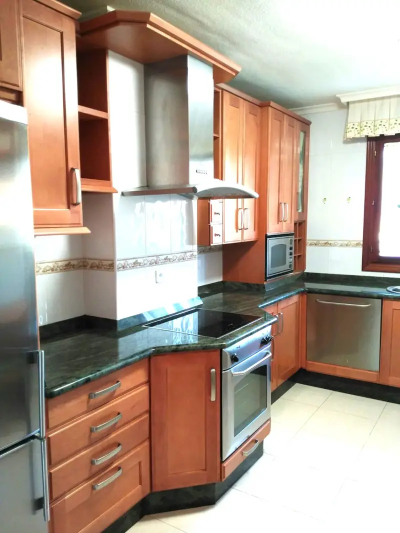 Venta Piso Solorzano 3 Dormitorios Terraza Amueblado