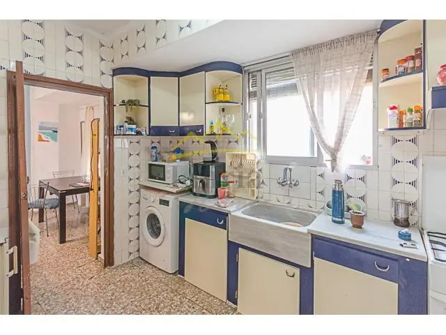 Casa en Vilamarxant con Patio y Terraza