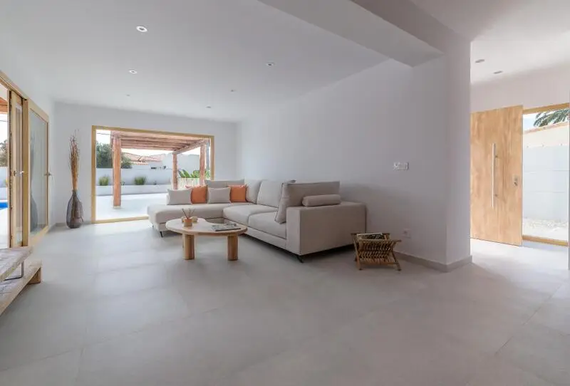 Villa de Lujo Estilo Ibiza 4 Dormitorios Piscina Cerca Salinas