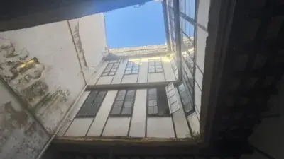 Casa Adosada en Venta Centro Sin Posesion Oportunidad Inversores