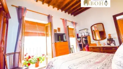 Casa con encanto en Alhama de Almeria reformada con garaje y terraza