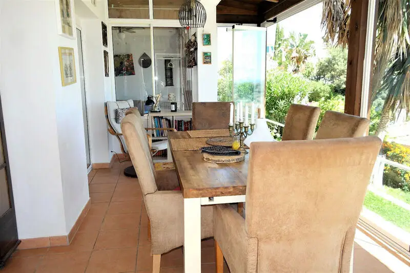 Villa de Lujo en Cerros del Aguila 3 Dormitorios Piscina Privada Vistas al Mar