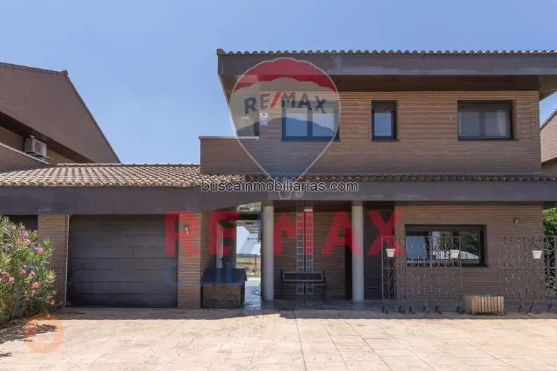 Adosado en Aldeamayor Golf con Piscina Privada