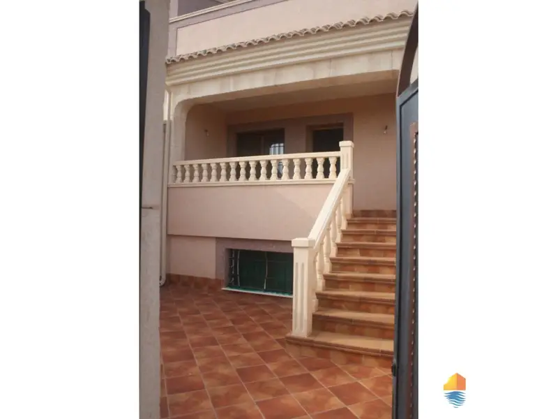 Adosado en Los Altos Torrevieja con Piscina y Vistas