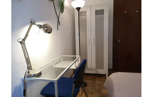 Habitaci
ón 150m
² Alquiler Badajoz Estancia Media Larga
