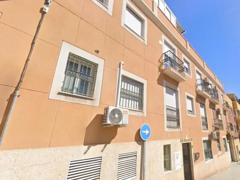 Venta Piso Adjudicado Almería 35m² Ocupado